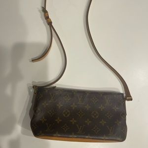 Louis Vuitton Monogram Trotteur